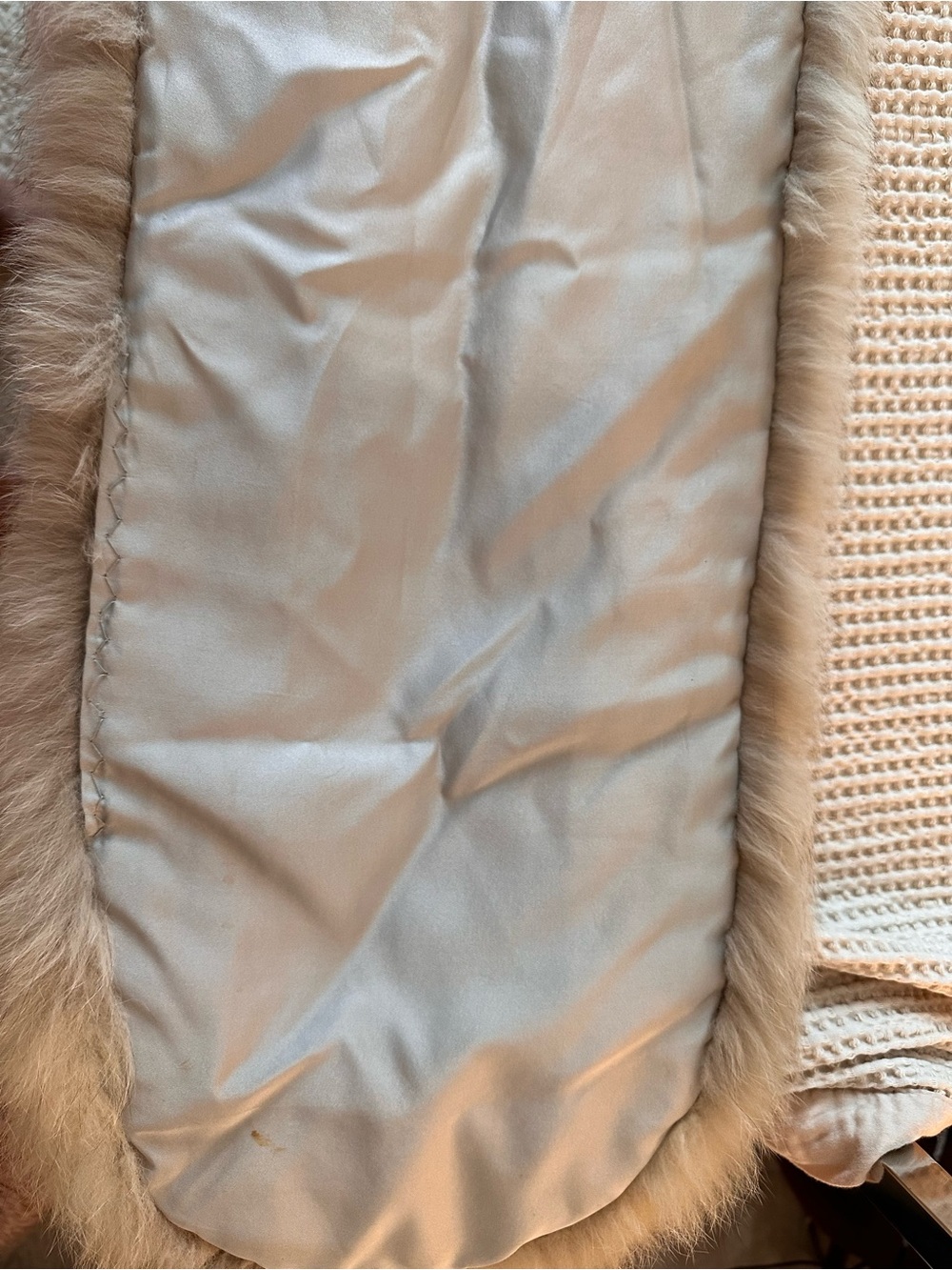 UEC Vintage  mid-century luxury, genuine Fur Stole - Picture 12 of 15
